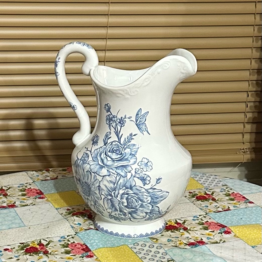 Elegant Blue and White Floral Pitcher